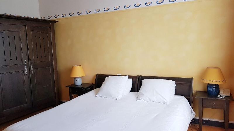 Hotel De La Presqu'Ile Крозон Екстер'єр фото